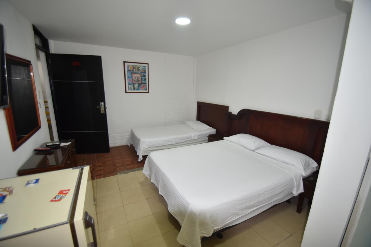 Hotel Nuevo Tio فاليدوبار المظهر الخارجي الصورة