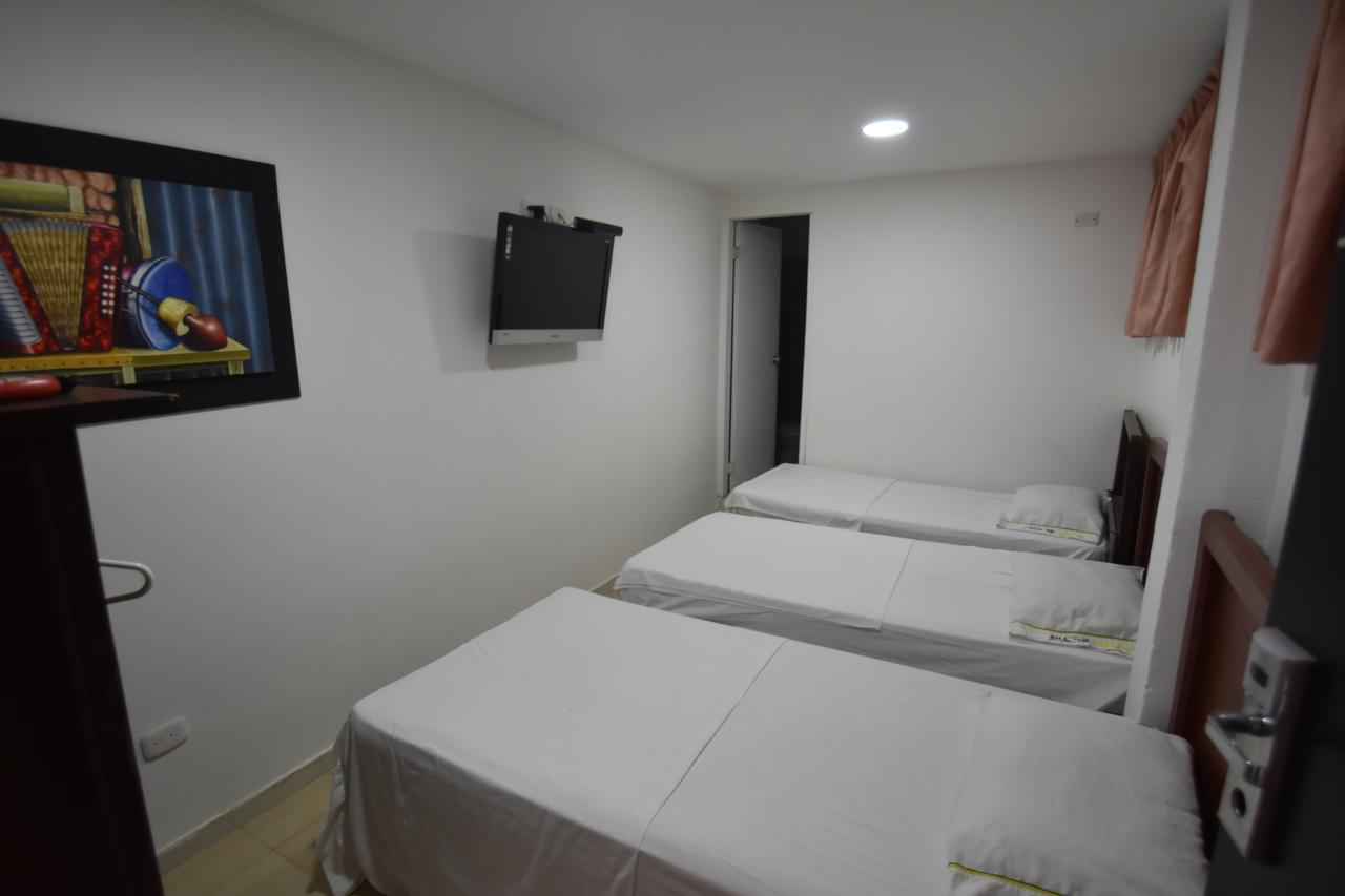 Hotel Nuevo Tio فاليدوبار المظهر الخارجي الصورة