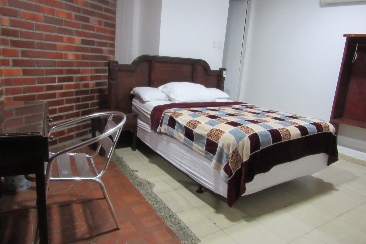 Hotel Nuevo Tio فاليدوبار المظهر الخارجي الصورة